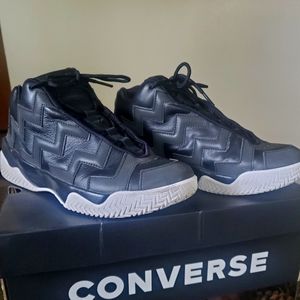 CONVERSE VOLTAGE VLTG MID (worn once)
